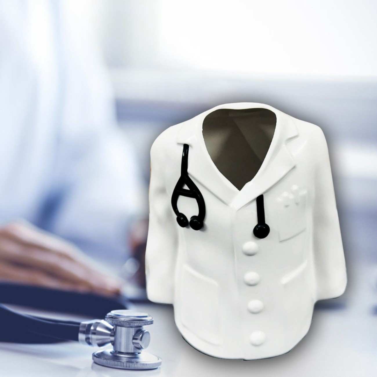 Doctor Coat Pen Stand