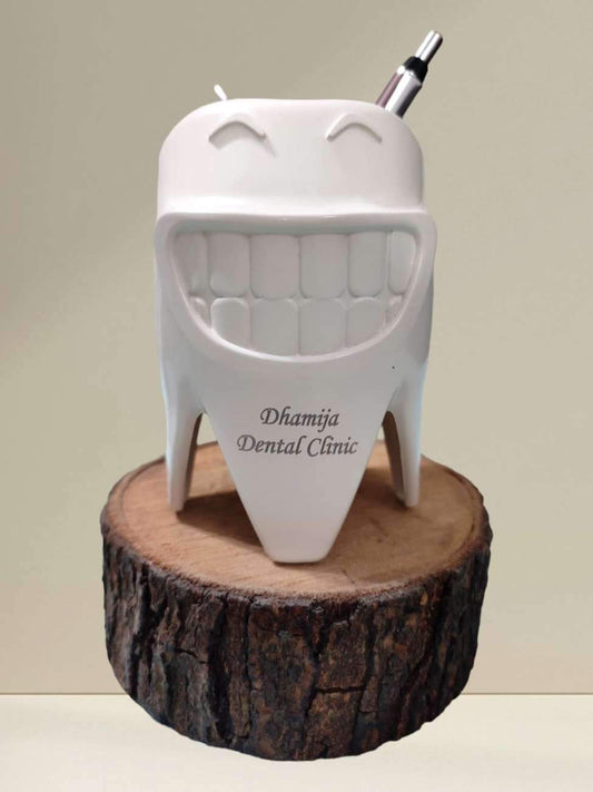 Dentist Theme Personalized Pen Stand