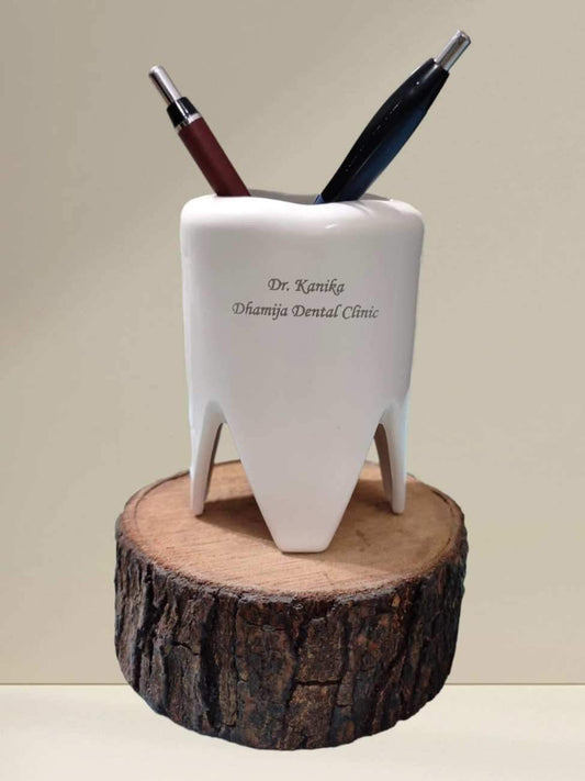 Dentist Theme Personalized Pen Stand
